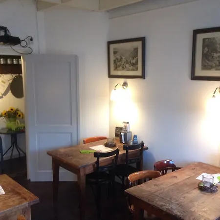 Studio De Halte 32a * זנדוורט
